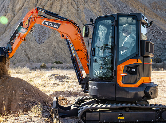 DEVELON Mini Excavator