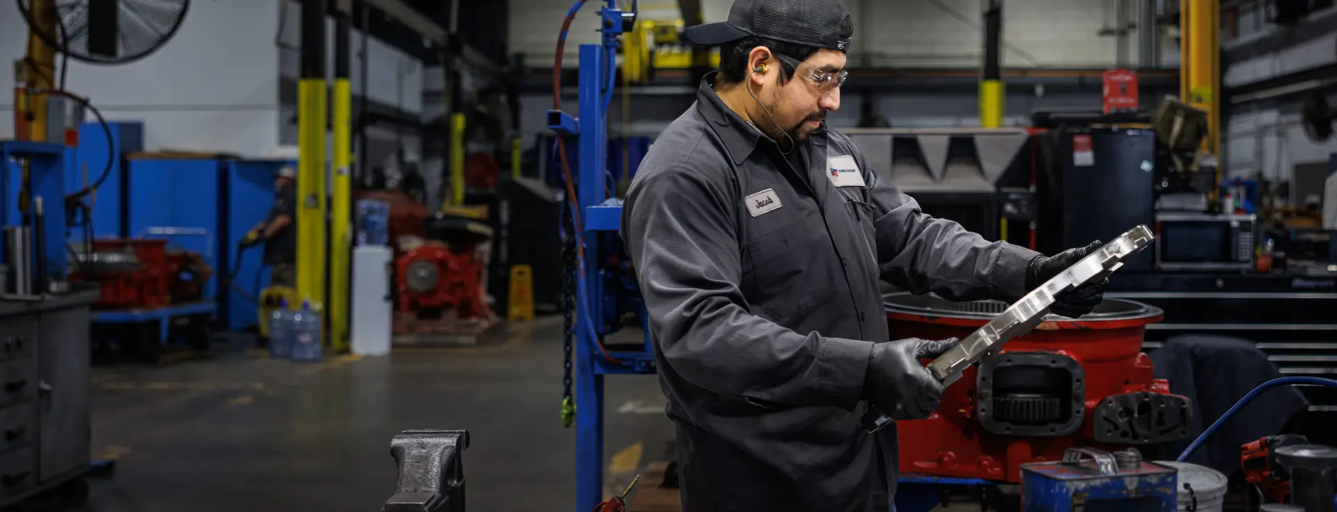A Certified Technician Making A Quick Turnaround To Minimize Downtime 1920x736 Q70.webp
